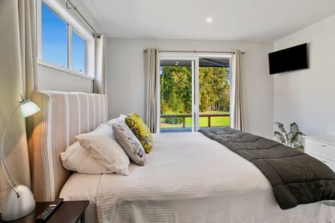 Photo of property in 76 Riddell Road, Kerikeri, 0230