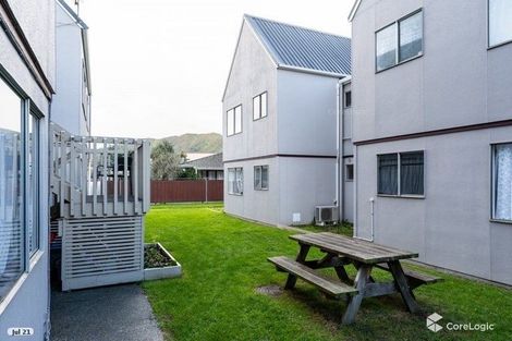 Photo of property in 71h Randwick Crescent, Moera, Lower Hutt, 5010