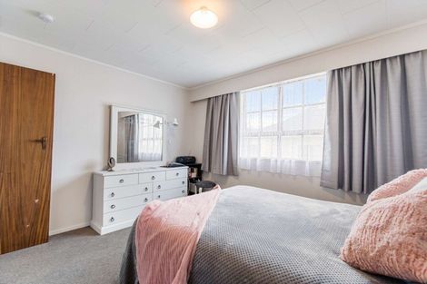 Photo of property in 19 York Street, Gonville, Whanganui, 4501