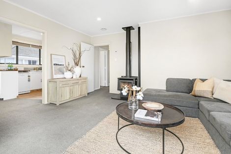 Photo of property in 25 Flay Crescent, Burnside, Christchurch, 8053