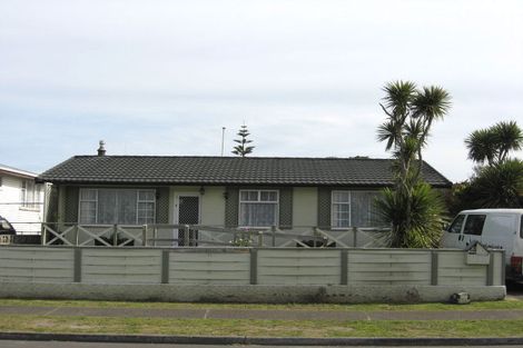 Photo of property in 21 Kotuku Street, Castlecliff, Whanganui, 4501