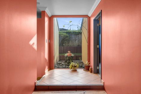 Photo of property in 42 Ayrshire Drive, Grandview Heights, Hamilton, 3200