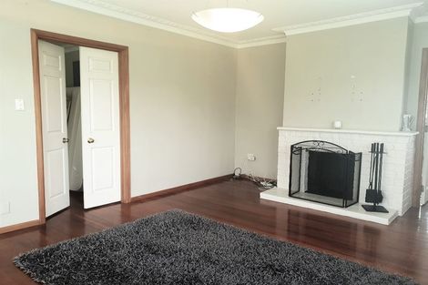 Photo of property in 185 Don Buck Road, Massey, Auckland, 0614