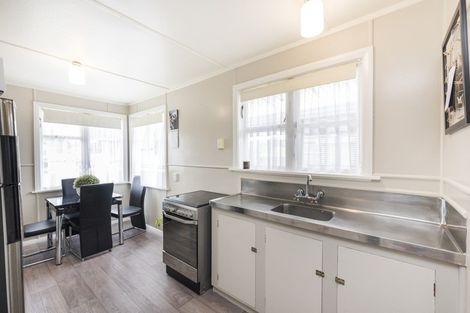 Photo of property in 29 Tweed Street, Roslyn, Palmerston North, 4414