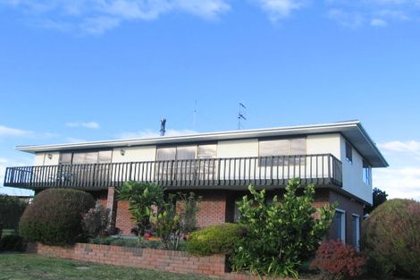Photo of property in 2 Thurley Place, Bay View, Napier, 4104