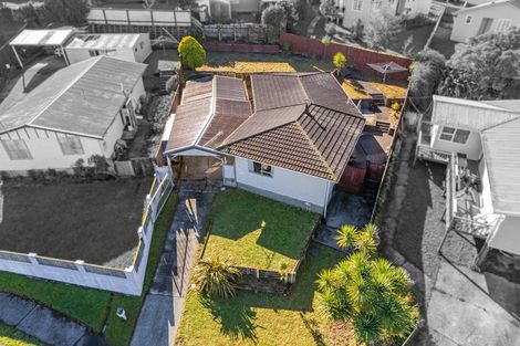 Photo of property in 20 Blueberry Grove, Timberlea, Upper Hutt, 5018