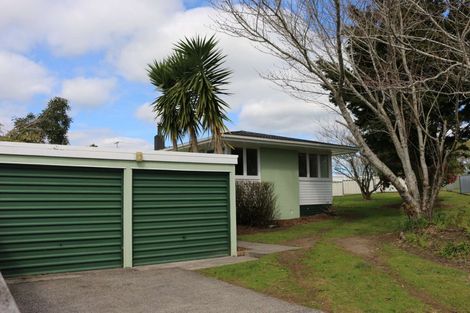Photo of property in 7 Hamilton Drive, Waiuku, 2123