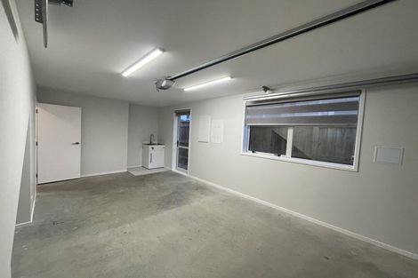 Photo of property in 43c Oreil Avenue, West Harbour, Auckland, 0618