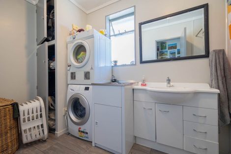 Photo of property in 23b Waiau Street, Manapouri, 9679