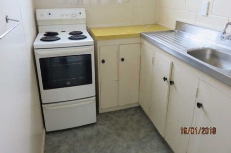 Photo of property in 4/211 River Road, Claudelands, Hamilton, 3214