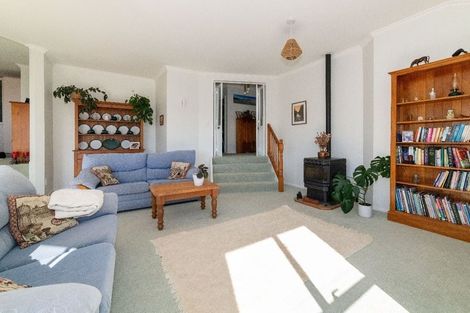 Photo of property in 54 Huia Street, Waikanae, 5036