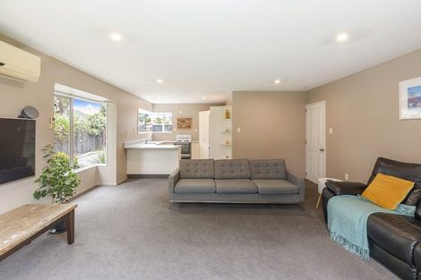 Photo of property in 3/41b Laurence Street, Waltham, Christchurch, 8011