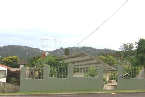 Photo of property in 42 Glengarry Road, Glen Eden, Auckland, 0602