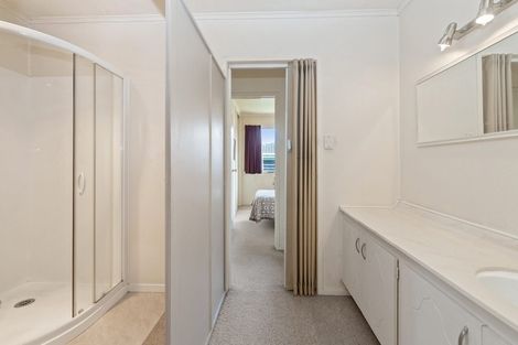 Photo of property in 2/2 Palm Court Drive, Glen Eden, Auckland, 0602