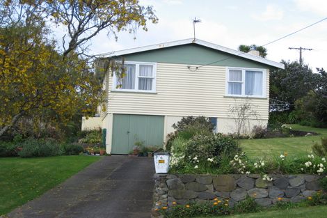 Photo of property in 6 Wiremu Place, Blagdon, New Plymouth, 4310