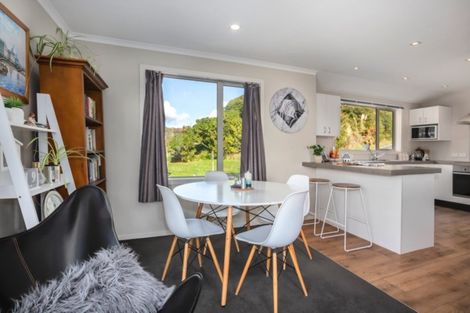 Photo of property in 2 Abbey Way, Whitby, Porirua, 5024