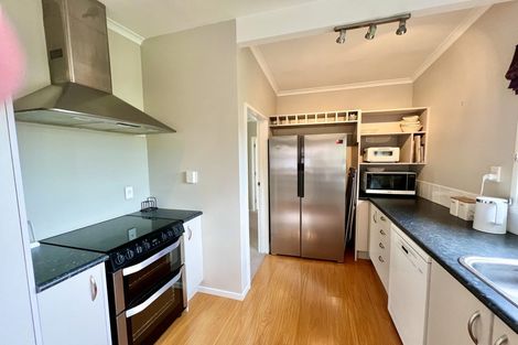 Photo of property in 12a Stuart Street, Levin, 5510