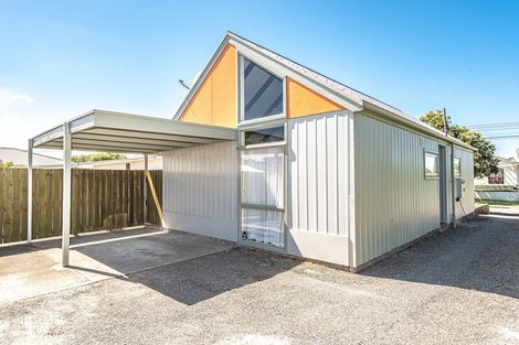 Photo of property in 21a Karewa Street, Castlecliff, Whanganui, 4501