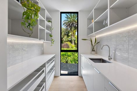 Photo of property in 45b Rosario Crescent, Red Beach, 0932