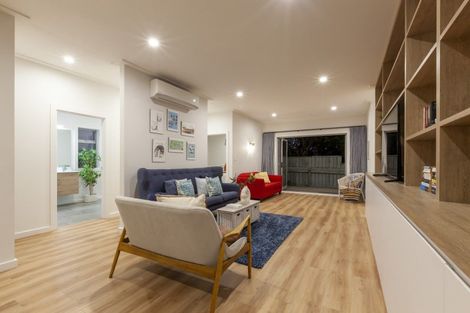 Photo of property in 68 Marine Parade, Paraparaumu Beach, Paraparaumu, 5032