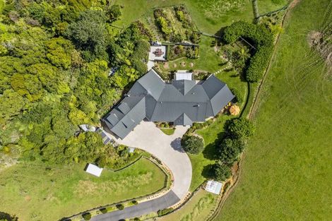 Photo of property in 45a Medhurst Road, Bombay, 2675