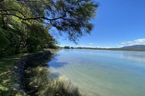 Photo of property in 1864 Takaka-collingwood Highway, Milnthorpe, Collingwood, 7182