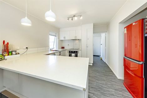 Photo of property in 7 Phoenix Place, Papatoetoe, Auckland, 2025