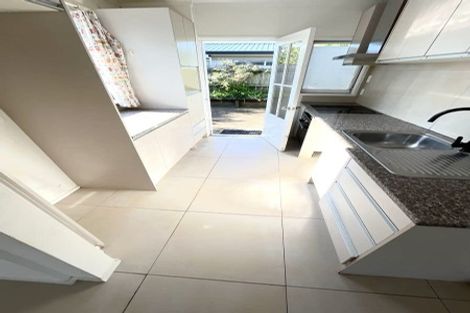 Photo of property in 1/118 Gills Road, Bucklands Beach, Auckland, 2014