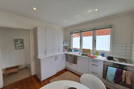 Photo of property in 5a Pendarves Street, New Plymouth, 4310