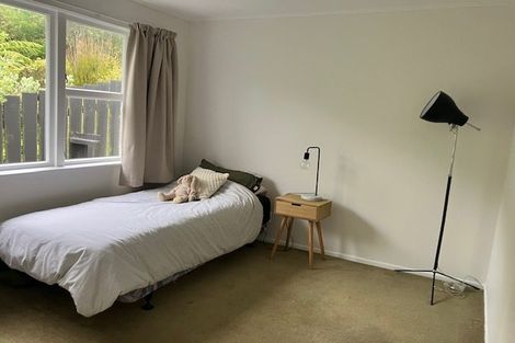 Photo of property in 48 Huntingdon Street, Northland, Wellington, 6012