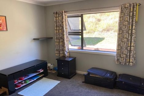 Photo of property in 38 Margaret Shields Avenue, Aotea, Porirua, 5024
