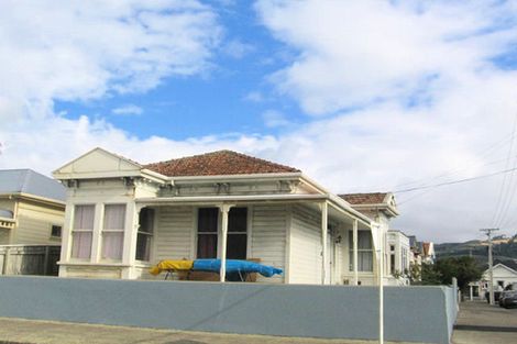 Photo of property in 27 Bolton Street, Petone, Lower Hutt, 5012