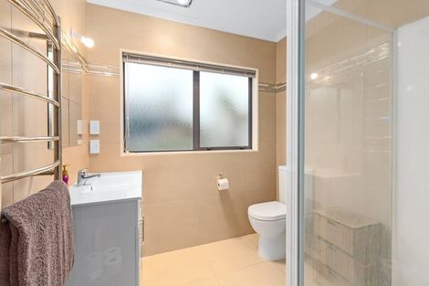 Photo of property in 1 West Peak Way, Otaki, 5512