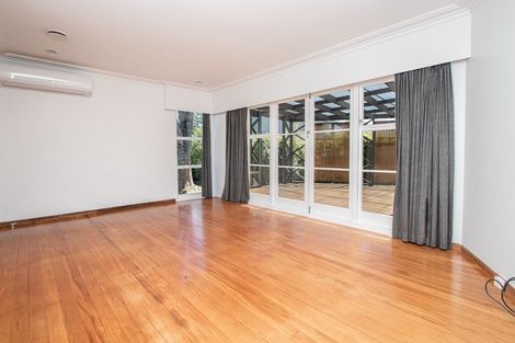 Photo of property in 19 Eton Drive, Hillcrest, Hamilton, 3216