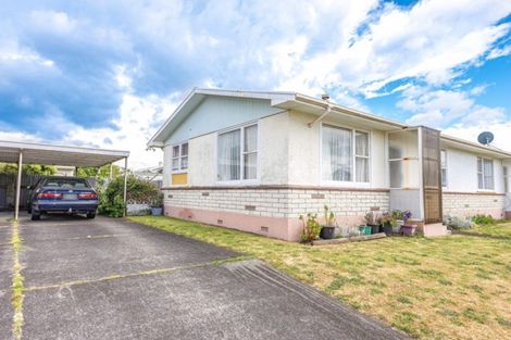 Photo of property in 35 Moore Avenue, Tawhero, Whanganui, 4501
