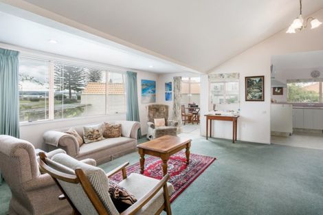 Photo of property in 11/180 Charles Street, Westshore, Napier, 4110