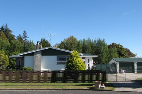 Photo of property in 11 Alloa Place, Tokoroa, 3420