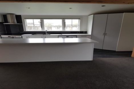 Photo of property in 180 Springfield Road, St Albans, Christchurch, 8014