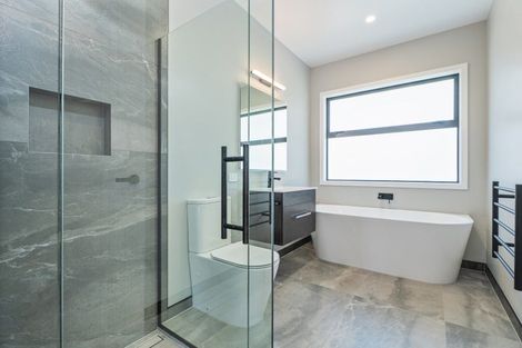 Photo of property in 17 Kahu Crescent, Whitianga, 3510