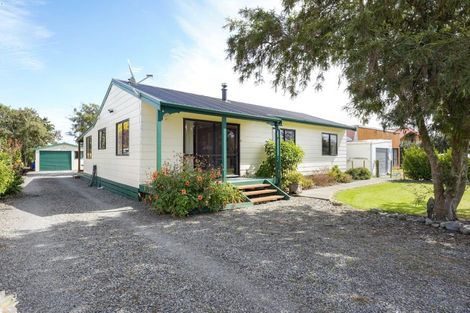 Photo of property in 66 School Road, Te Horo, Otaki, 5582