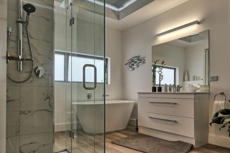 Photo of property in 7 Ian Place, Waihi Beach, 3611