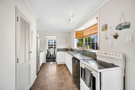 Photo of property in 1 D'arcy Place, Taradale, Napier, 4112