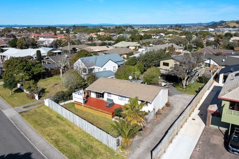 Photo of property in 200 Dickson Road, Papamoa Beach, Papamoa, 3118