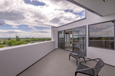 Photo of property in 23a Overdale Drive, Cashmere, Christchurch, 8022