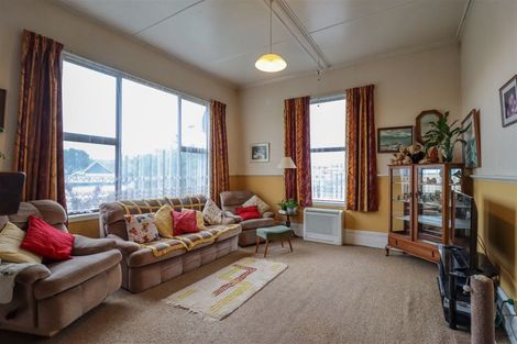 Photo of property in 4 Buchanan Street, Parkside, Timaru, 7910