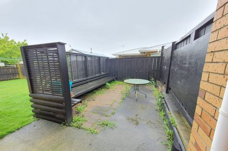 Photo of property in 2/27 King Edward Avenue, Papakura, 2110