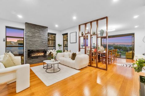 Photo of property in 1 Bounty Road, Long Bay, Auckland, 0630