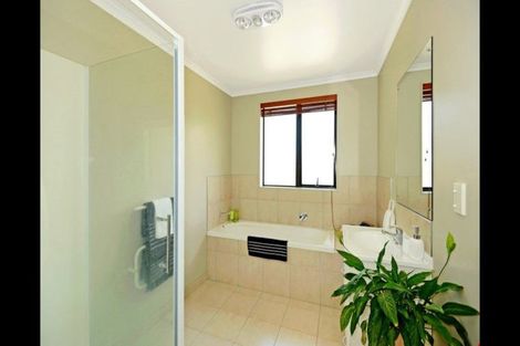 Photo of property in 11a Glendhu Road, Bayview, Auckland, 0629