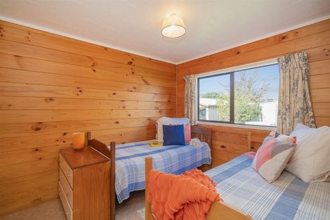 Photo of property in 99 Oyster Drive, Cooks Beach, Whitianga, 3591