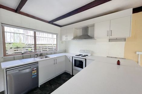 Photo of property in 55 Glencoe Road, Browns Bay, Auckland, 0630